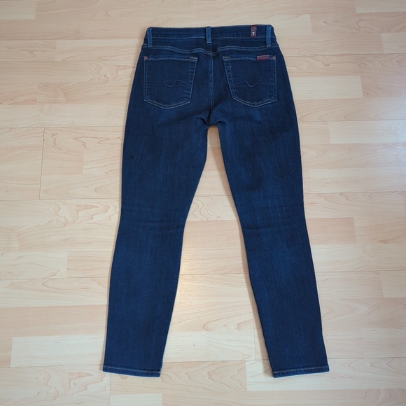 7 for all Mankind Cropped Gwenevere Jeans - Picture 6 of 14